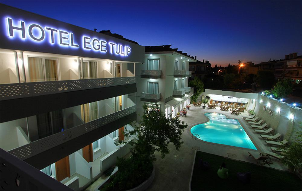 Ege Tulip Cesme Hotel Bagian luar foto